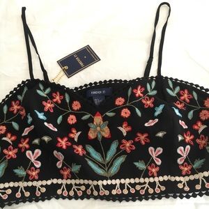NWT Forever 21 crepe embroidered zip back crop top